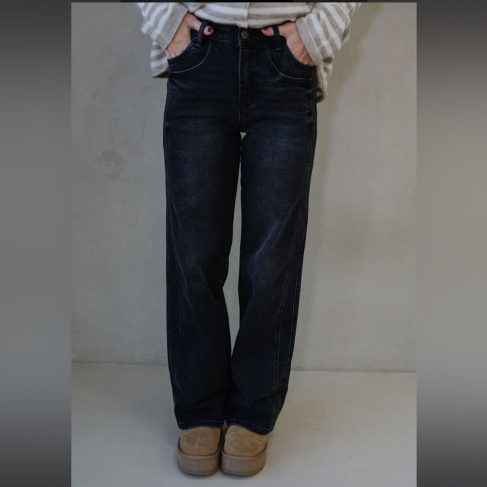 THESE THREE BOUTIQUE BRAXTON JEANS BLACK BNWT SIZE 27 SOLD OUT